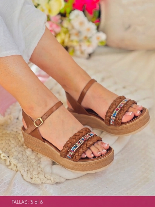 P CUQUIS TRENZA CAMEL